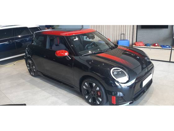 MINI COOPER 54,2 KW ELÉTRICO JOHN COOPER WORKS